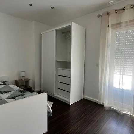 Rivabeach House * لورينها