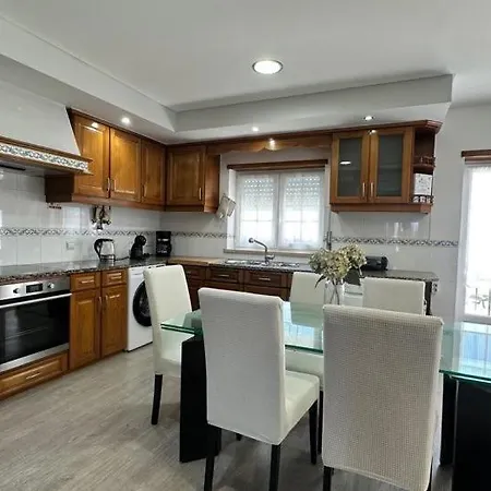Rivabeach House * Lourinha (Lisbon)